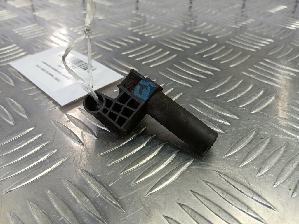 датчик положения коленвала FORD Transit  2011482, 3279 рублей, Москва