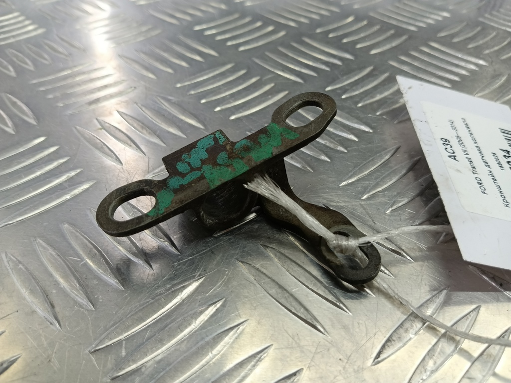 кронштейн датчика коленвала FORD Transit  1680028, 1210 рублей, Москва