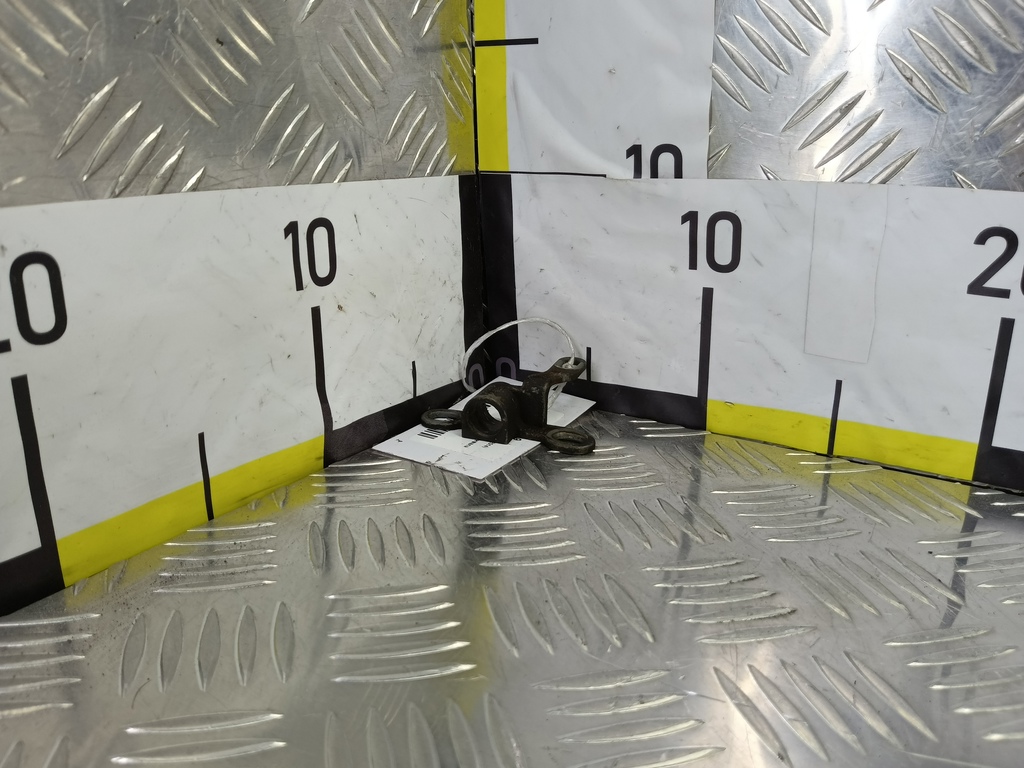 кронштейн датчика коленвала FORD Transit  1680028, 1210 рублей, Москва