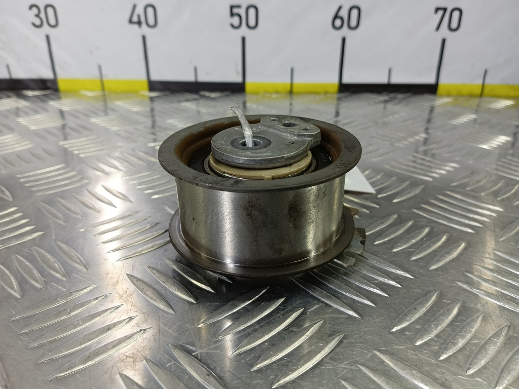 ролик натяжной Volkswagen Transporter  038109243M, 630 рублей, Москва