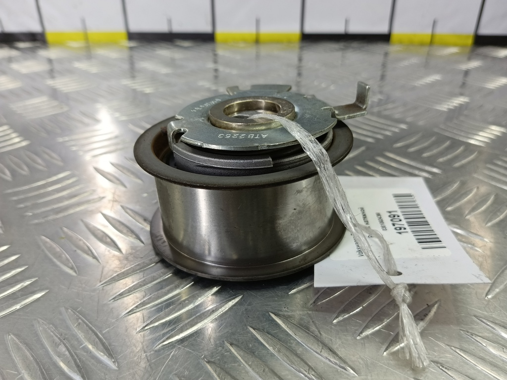 ролик натяжной Volkswagen Transporter  038109243M, 630 рублей, Москва