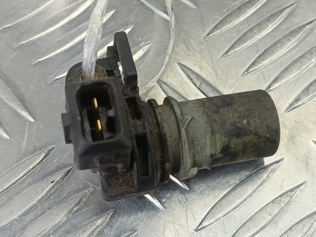 датчик положения коленвала FORD Tourneo Connect  1385381, 1780 рублей, Москва