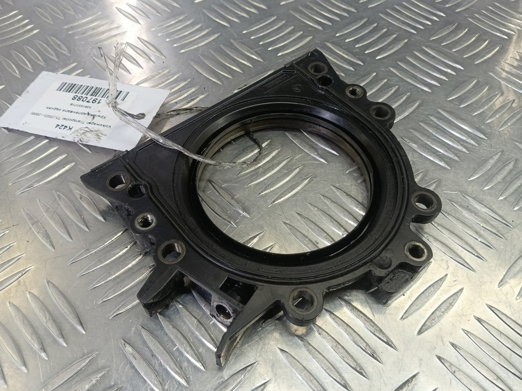 крышка коленвала Volkswagen Transporter  038103171S, 630 рублей, Москва