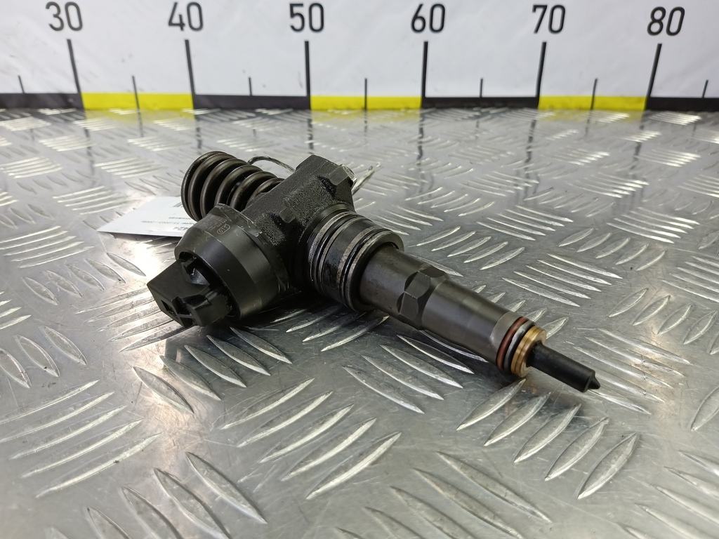 форсунка топливная Volkswagen Transporter  038130073BN, 10520 рублей, Москва