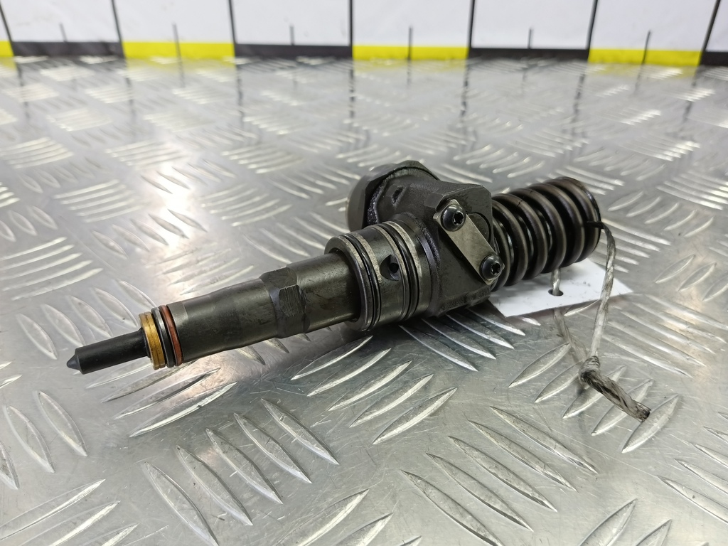 форсунка топливная Volkswagen Transporter  038130073BN, 10520 рублей, Москва