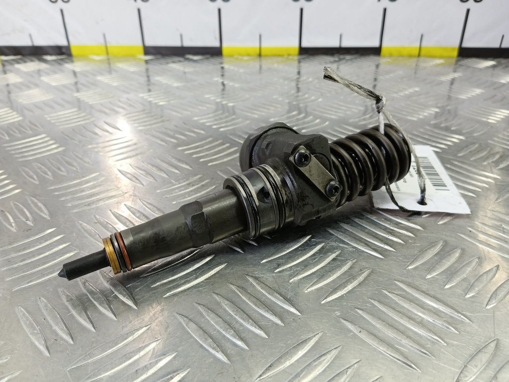 форсунка топливная Volkswagen Transporter  038130073BN, 10520 рублей, Москва