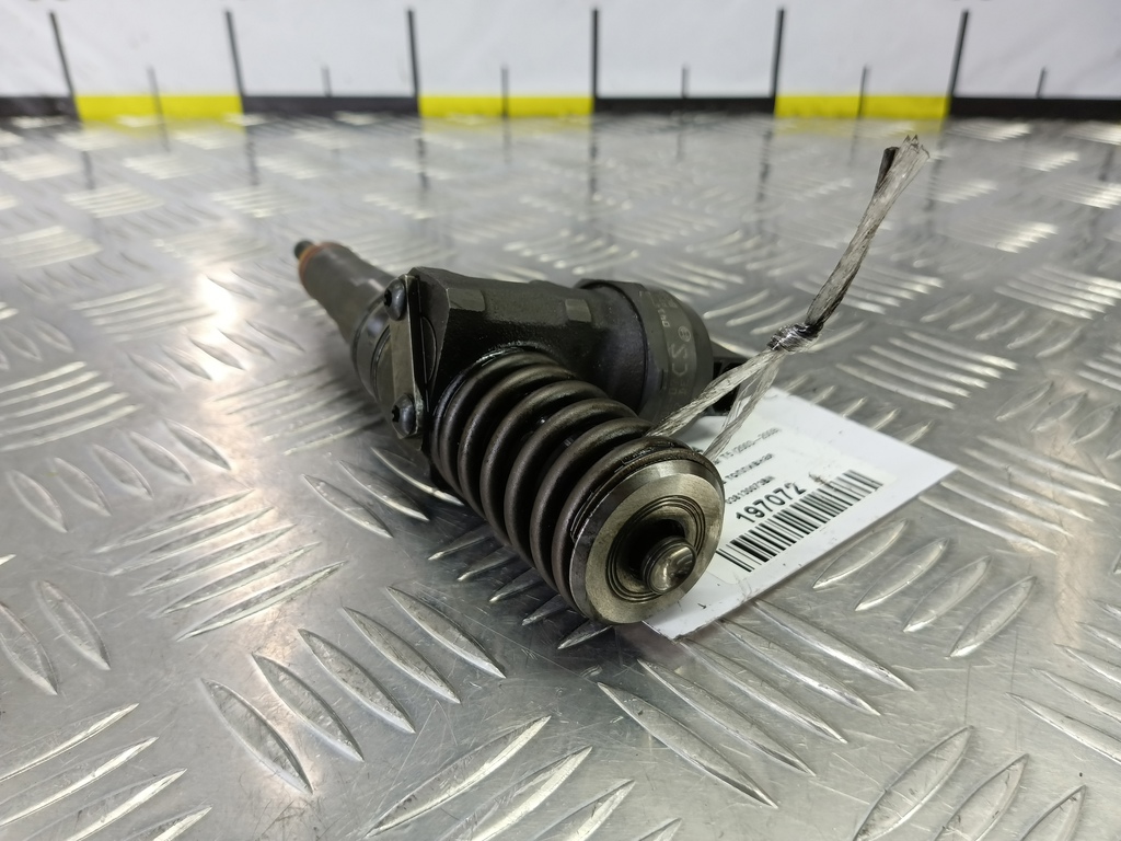 форсунка топливная Volkswagen Transporter  038130073BN, 10520 рублей, Москва