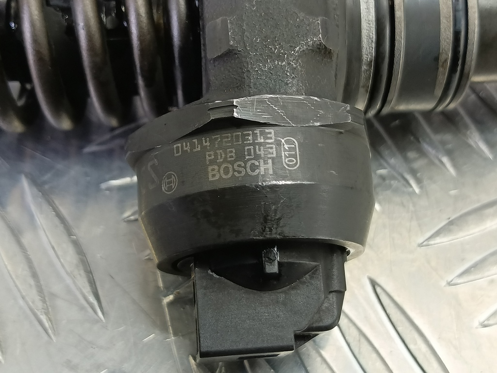 форсунка топливная Volkswagen Transporter  038130073BN, 10520 рублей, Москва