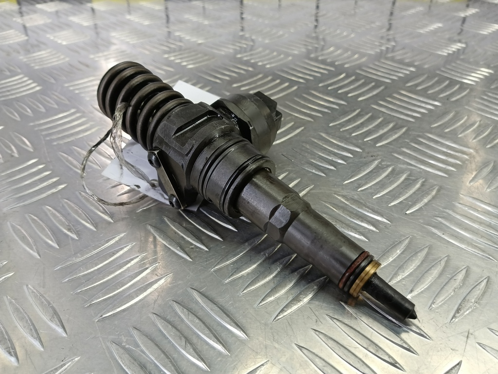 форсунка топливная Volkswagen Transporter  038130073BN, 10520 рублей, Москва