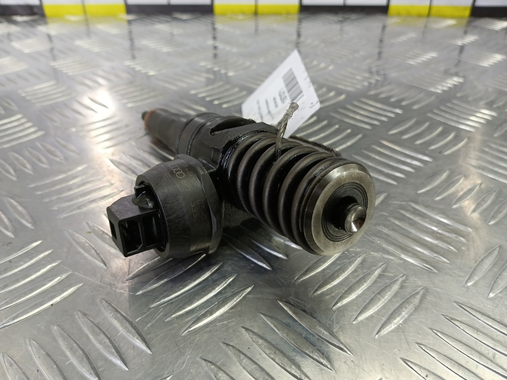 форсунка топливная Volkswagen Transporter  038130073BN, 10520 рублей, Москва