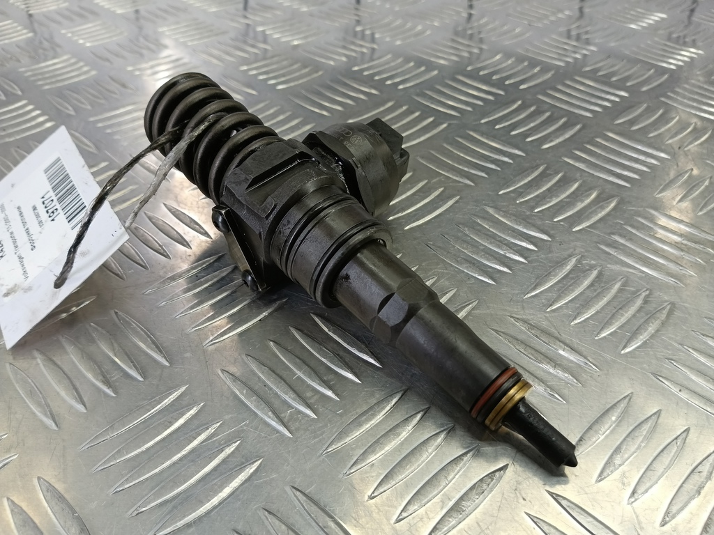 форсунка топливная Volkswagen Transporter  038130073BN, 10520 рублей, Москва