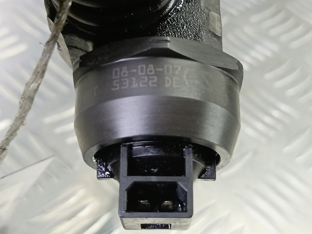 форсунка топливная Volkswagen Transporter  038130073BN, 10520 рублей, Москва