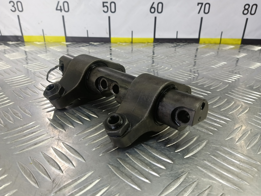 ось коромысел Volkswagen Transporter  038109527AF, 2010 рублей, Москва