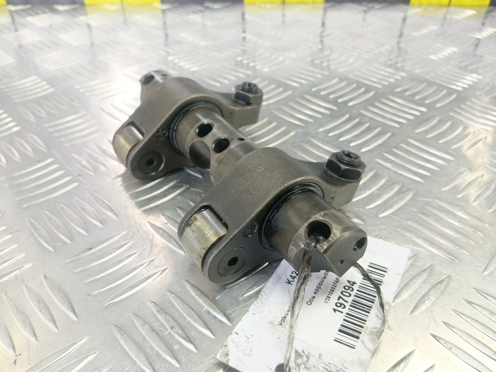 ось коромысел Volkswagen Transporter  038109527AF, 2010 рублей, Москва