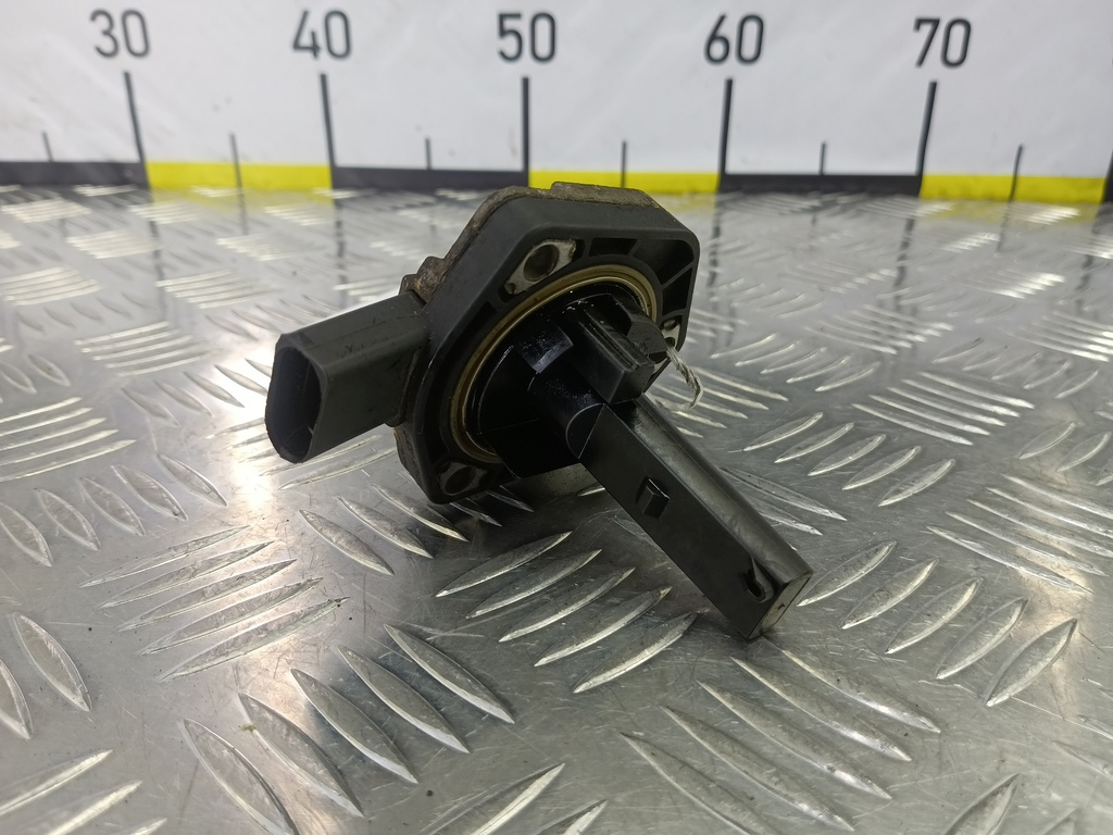 датчик уровня масла Volkswagen Transporter  1J0907660C, 6150 рублей, Москва