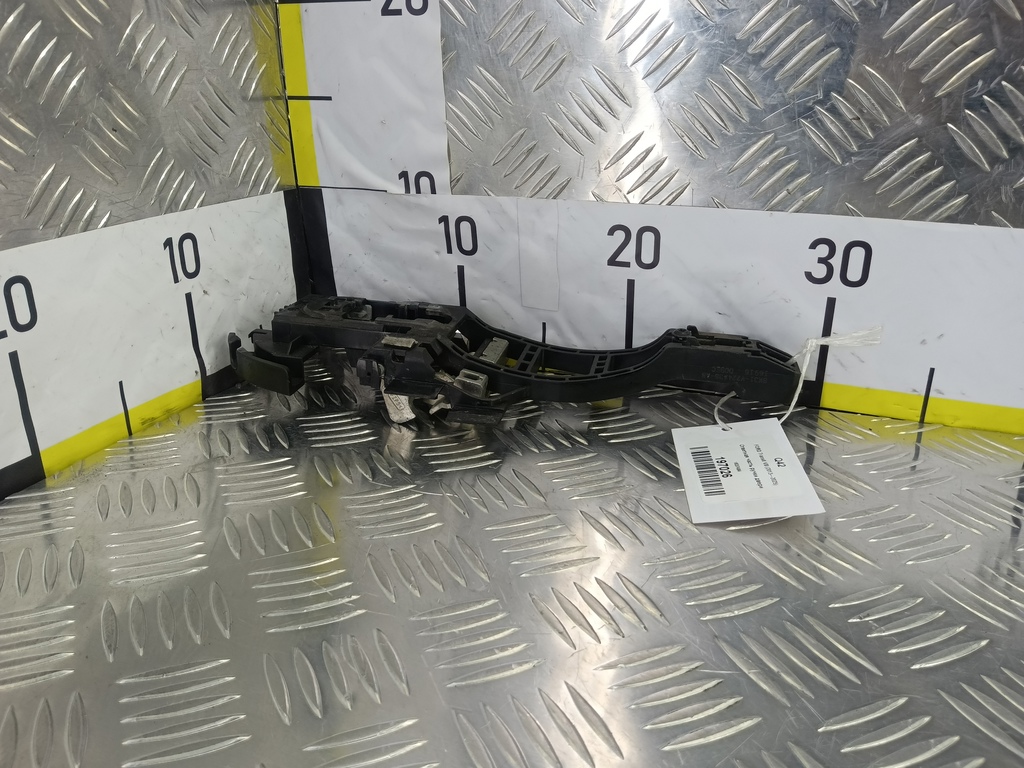 ответная часть ручки двери FORD Transit  1837484, 2010 рублей, Москва