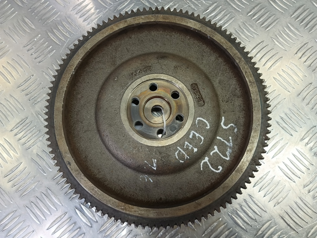 маховик Kia Ceed  232002B000, 1210 рублей, Москва