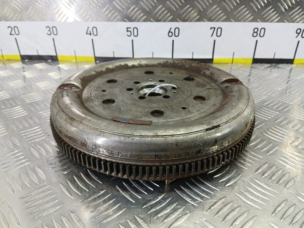 маховик AUDI A3 (8V) 2016-2019  04L105266C, 3279 рублей, Москва