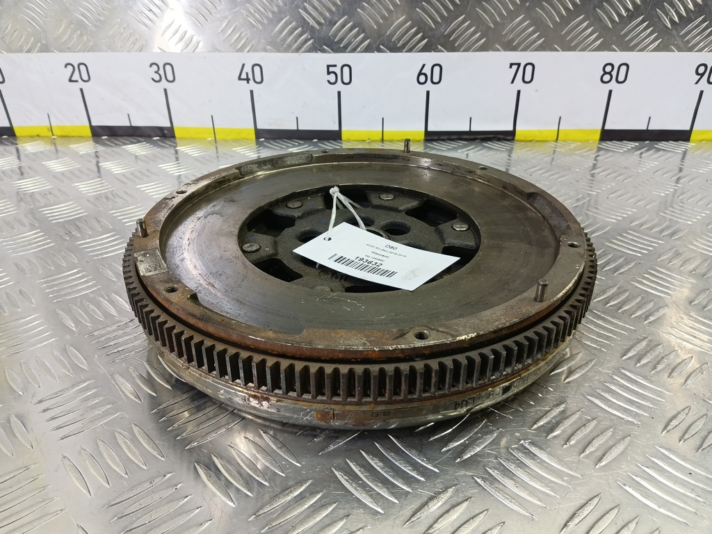 маховик AUDI A3 (8V) 2016-2019  04L105266C, 3279 рублей, Москва