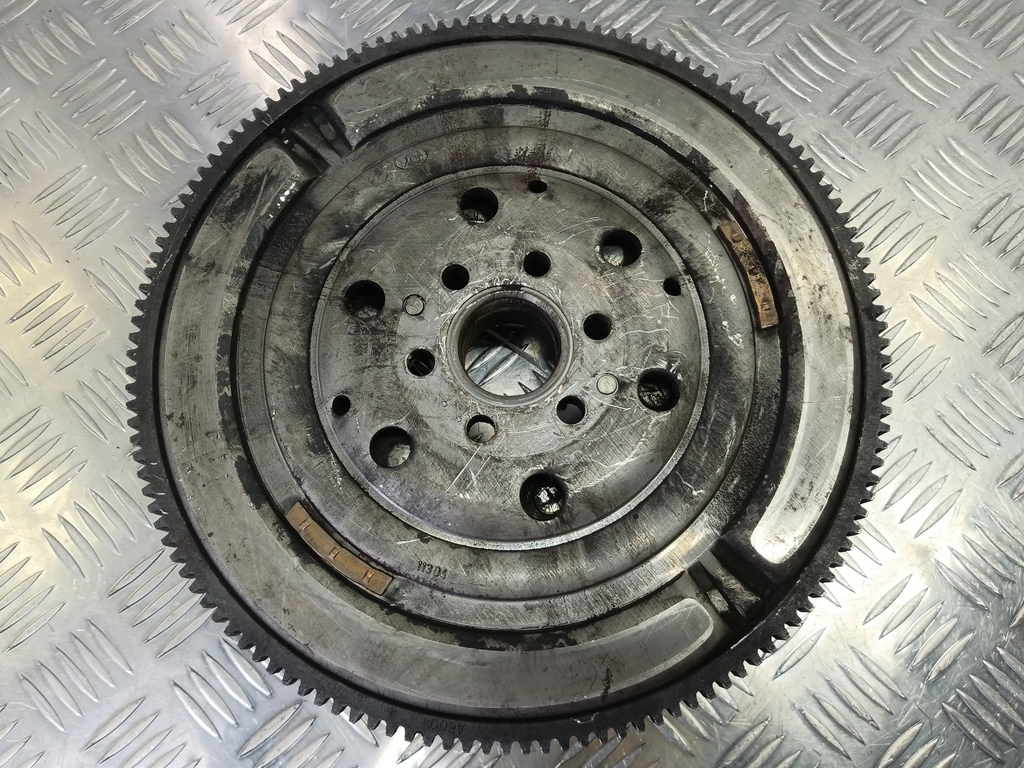 маховик Opel Zafira  5616001, 14200 рублей, Москва