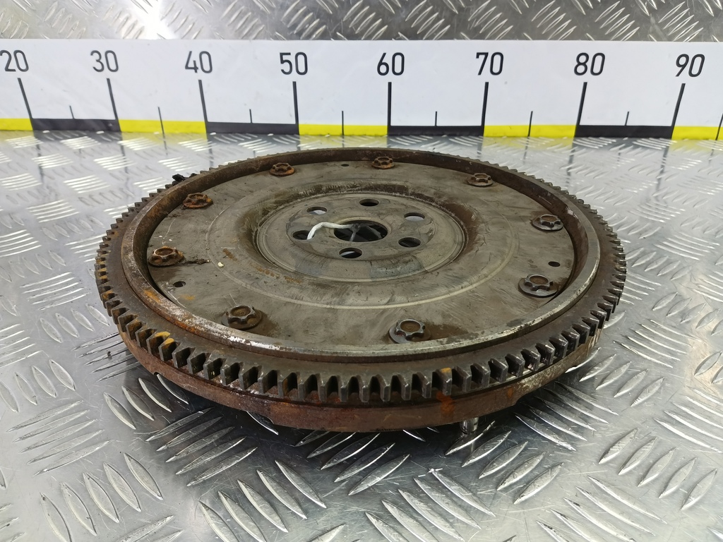 маховик MAZDA 6  LFH111500D, 2590 рублей, Москва