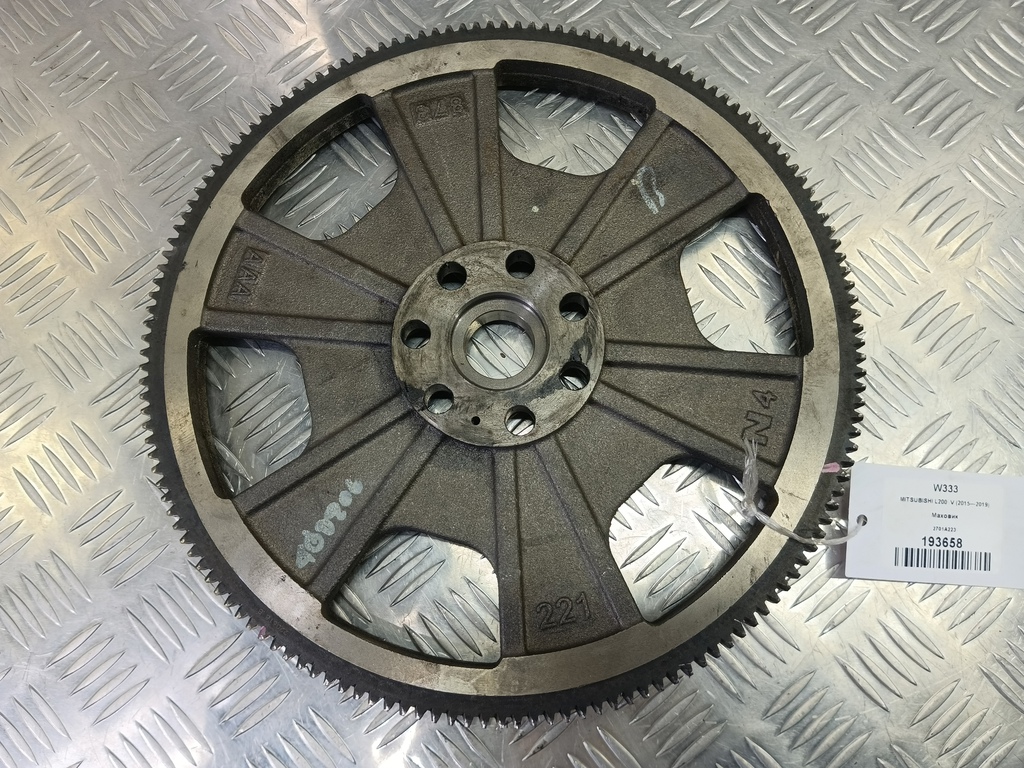 маховик MITSUBISHI L200  2.4 DID AT (154 л.с.)L200  V (2015—2019) Пикап 2701A223, 2820 рублей, Москва
