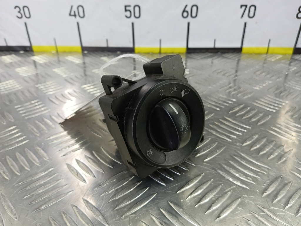 блок управления светом Volkswagen Crafter  2E0959561K, 750 рублей, Москва