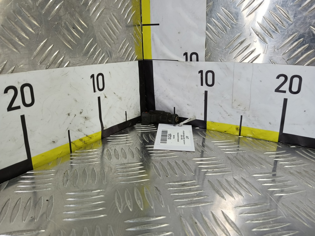 форсунка топливная MITSUBISHI Space Star  MD319790, 2240 рублей, Москва