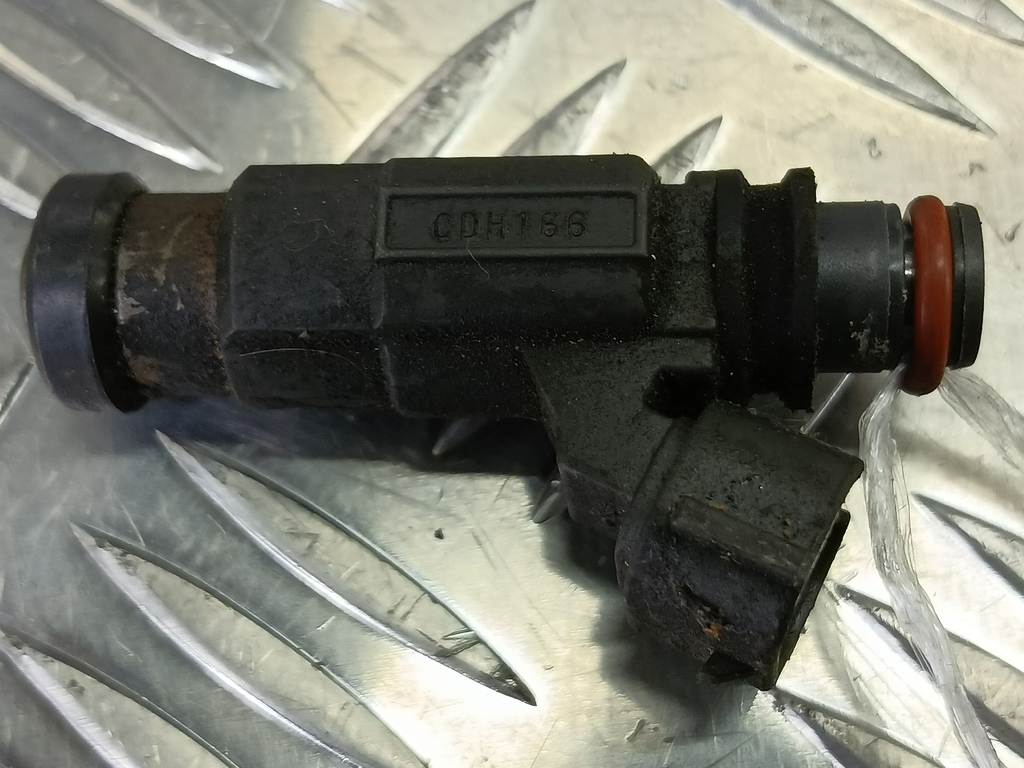 форсунка топливная MITSUBISHI Space Star  MD319790, 2240 рублей, Москва