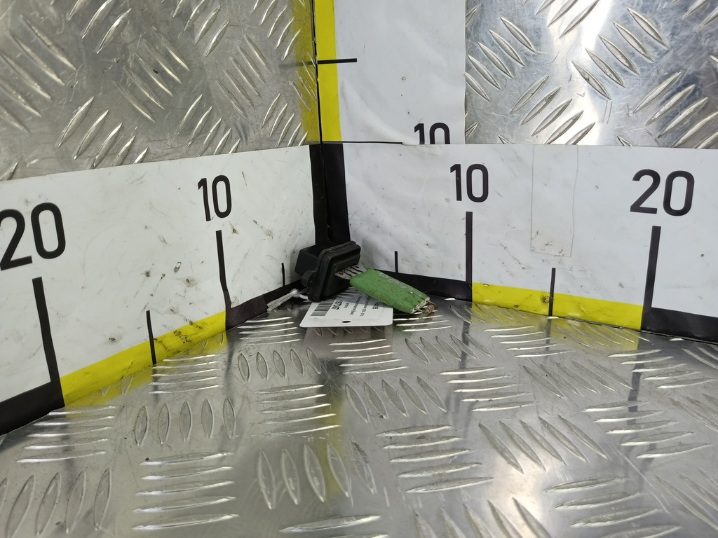 резистор отопителя (ежик) Fiat Doblo 1.4 MT (78 л.с.)Doblo  I рестайлинг (2005—2015) Фургон 46723713, 1210 рублей, Москва