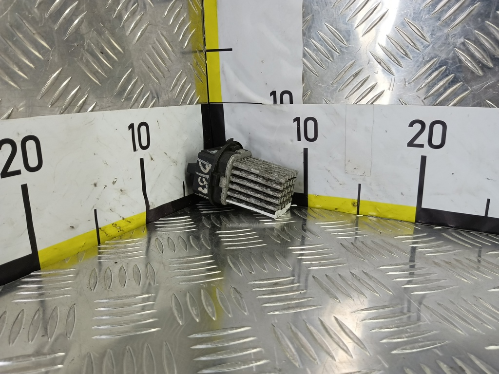 резистор отопителя (ежик) MERCEDES-BENZ Sprinter  A0008212992, 2590 рублей, Москва