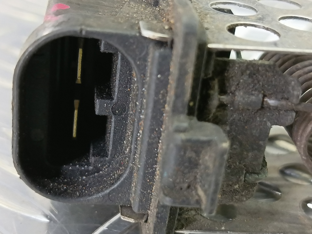 резистор вентилятора охлаждения Renault Trafic  7701049661, 1900 рублей, Москва