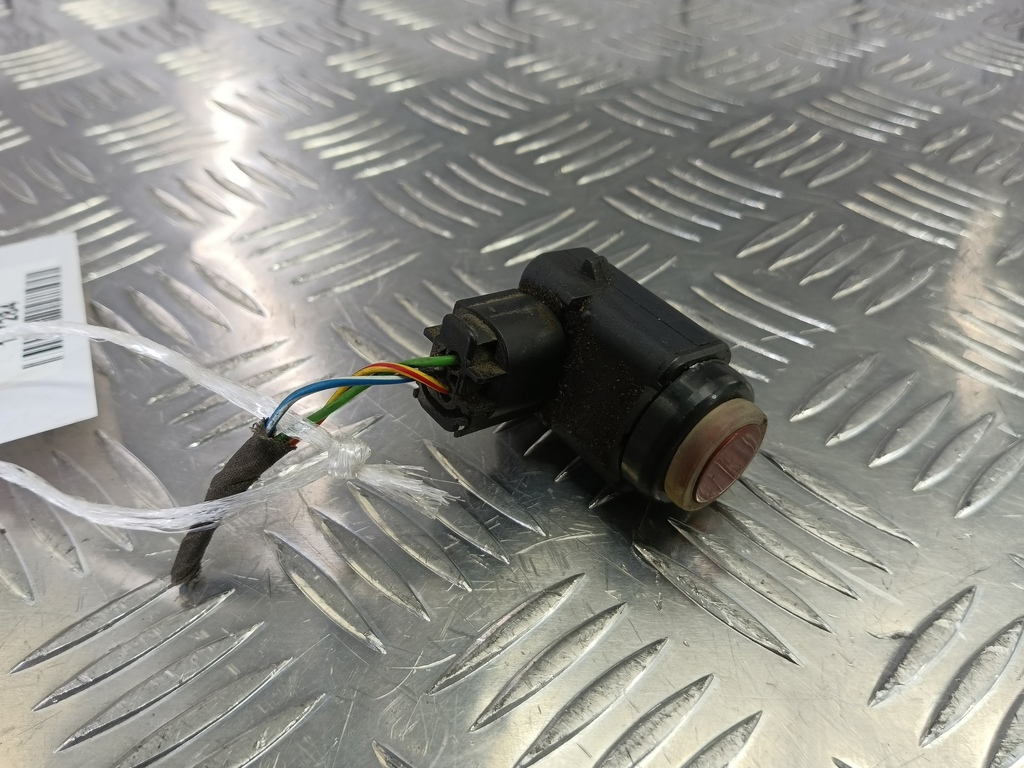 датчик парковки FORD Fusion 1.6 AT (101 л.с.)Fusion  I рестайлинг (2005—2012) Хетчбэк 1476415, 980 рублей, Москва