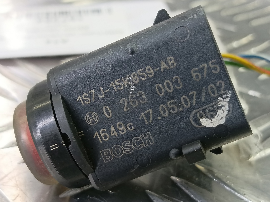 датчик парковки FORD Fusion 1.6 AT (101 л.с.)Fusion  I рестайлинг (2005—2012) Хетчбэк 1476415, 980 рублей, Москва