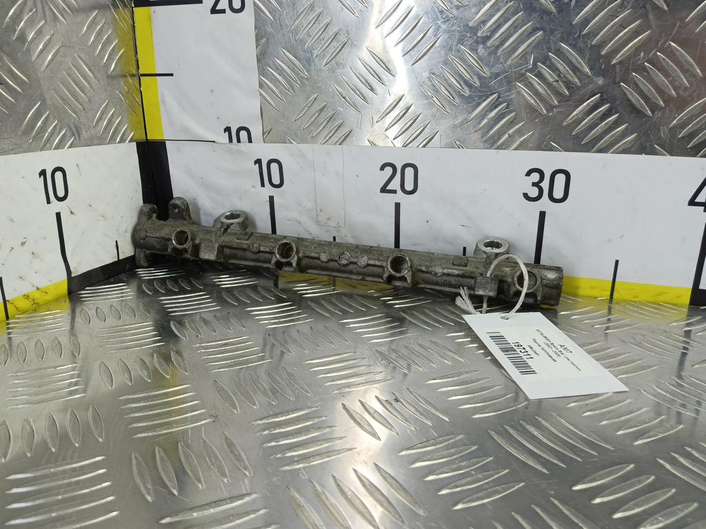 рампа топливная MITSUBISHI Space Star  MR420461, 630 рублей, Москва