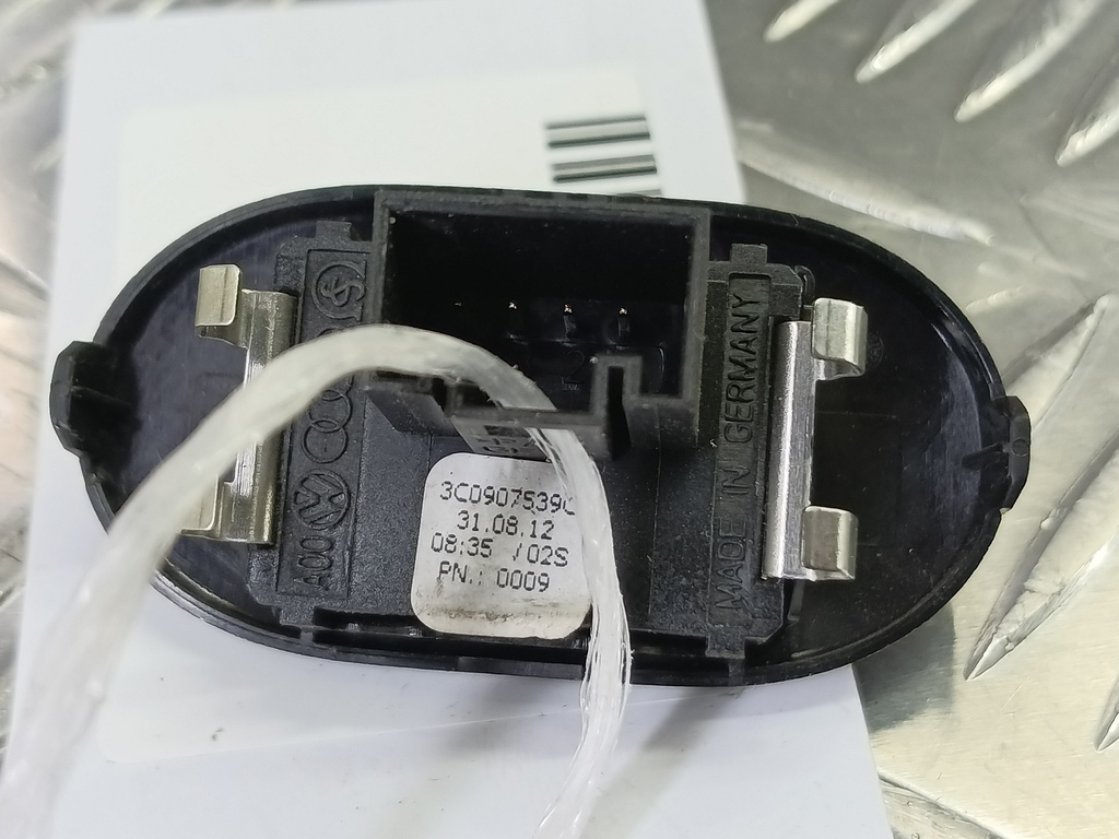 датчик света Volkswagen PASSAT  3C0907539C, 520 рублей, Москва