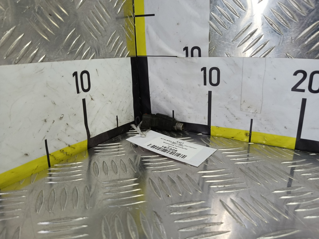 форсунка топливная MITSUBISHI Space Star  MD319790, 2240 рублей, Москва