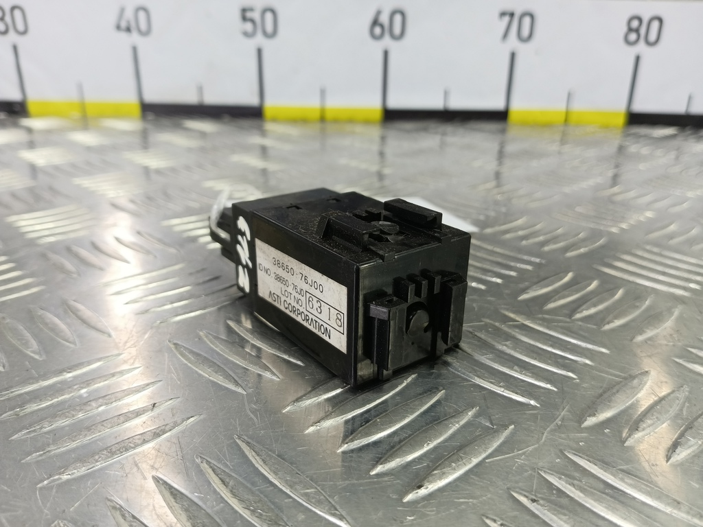 реле стеклоочистителя SUZUKI JIMNY Jimny 3865076J00, 1210 рублей, Москва