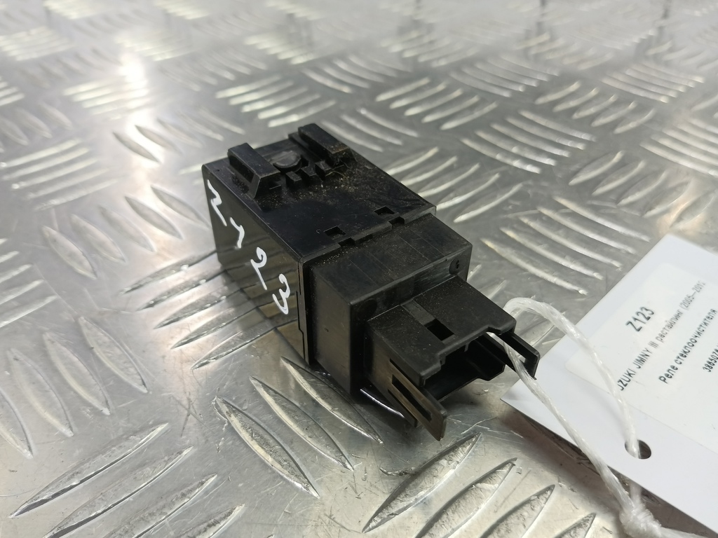 реле стеклоочистителя SUZUKI JIMNY Jimny 3865076J00, 1210 рублей, Москва