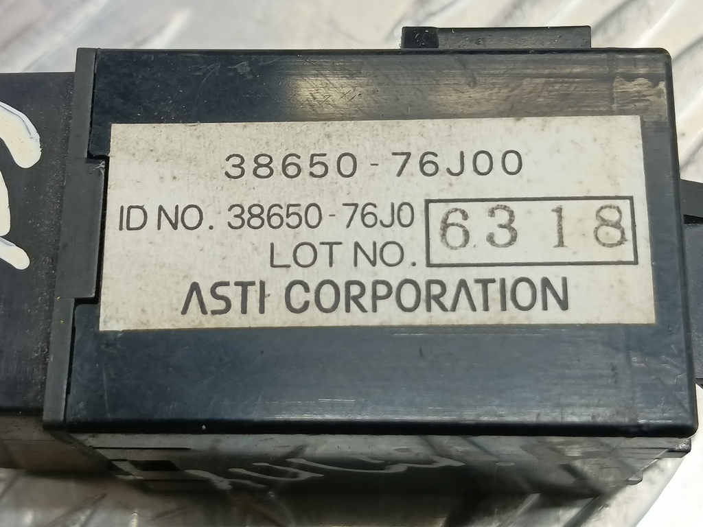 реле стеклоочистителя SUZUKI JIMNY Jimny 3865076J00, 1210 рублей, Москва