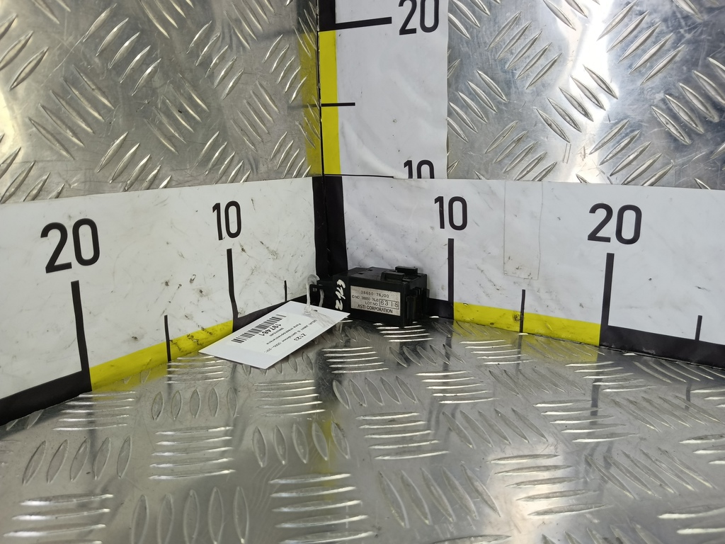 реле стеклоочистителя SUZUKI JIMNY Jimny 3865076J00, 1210 рублей, Москва