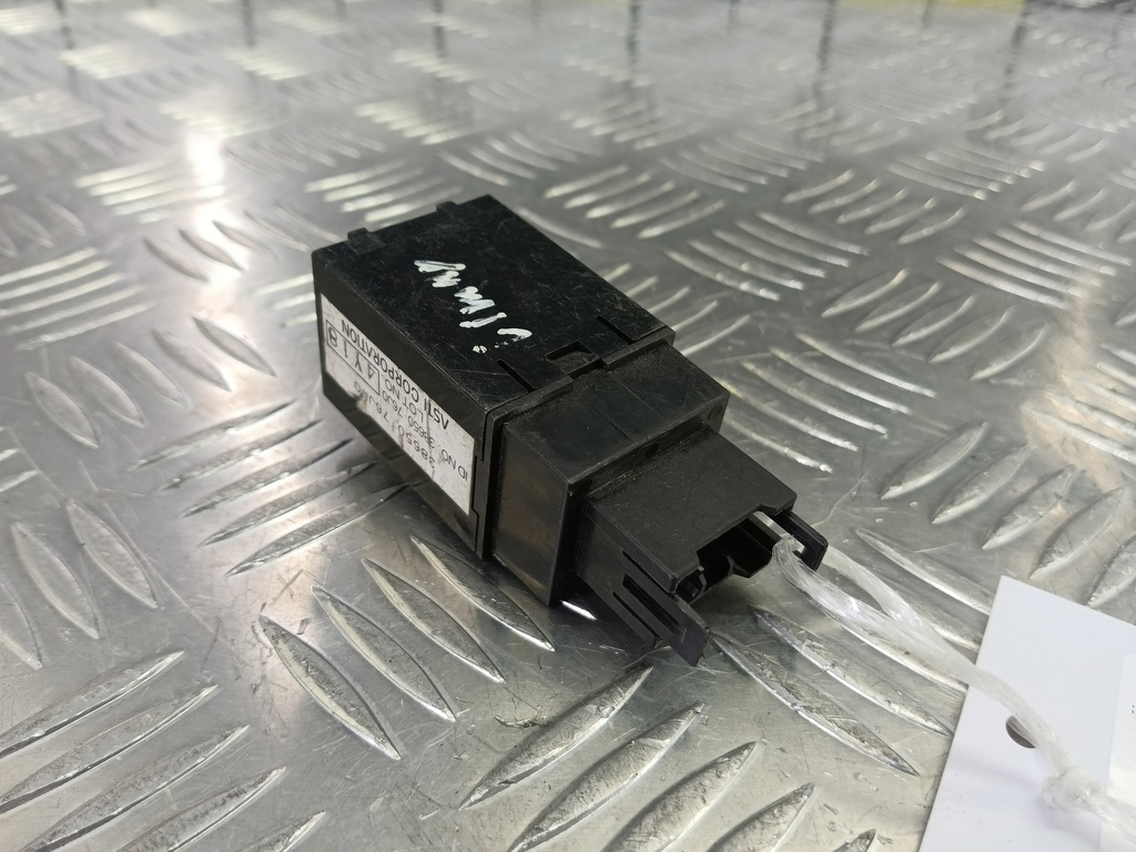 реле стеклоочистителя SUZUKI JIMNY Jimny 3865076J00, 1210 рублей, Москва