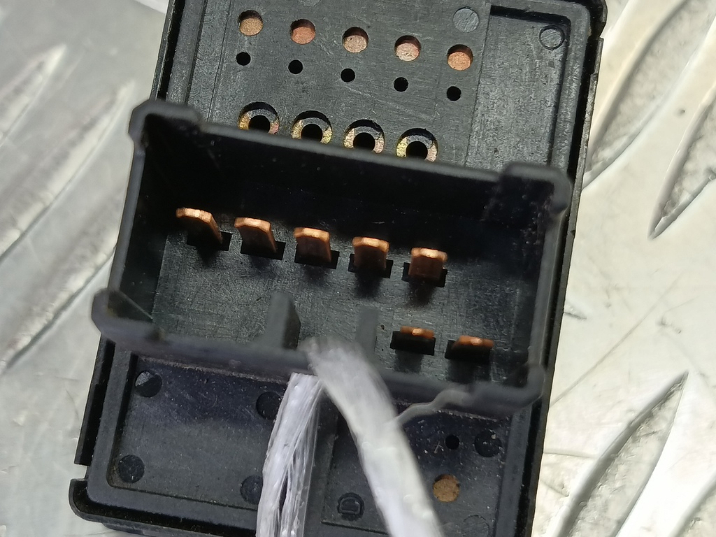 кнопка регулировки зеркал SUZUKI JIMNY Jimny 37950-75F00, 630 рублей, Москва