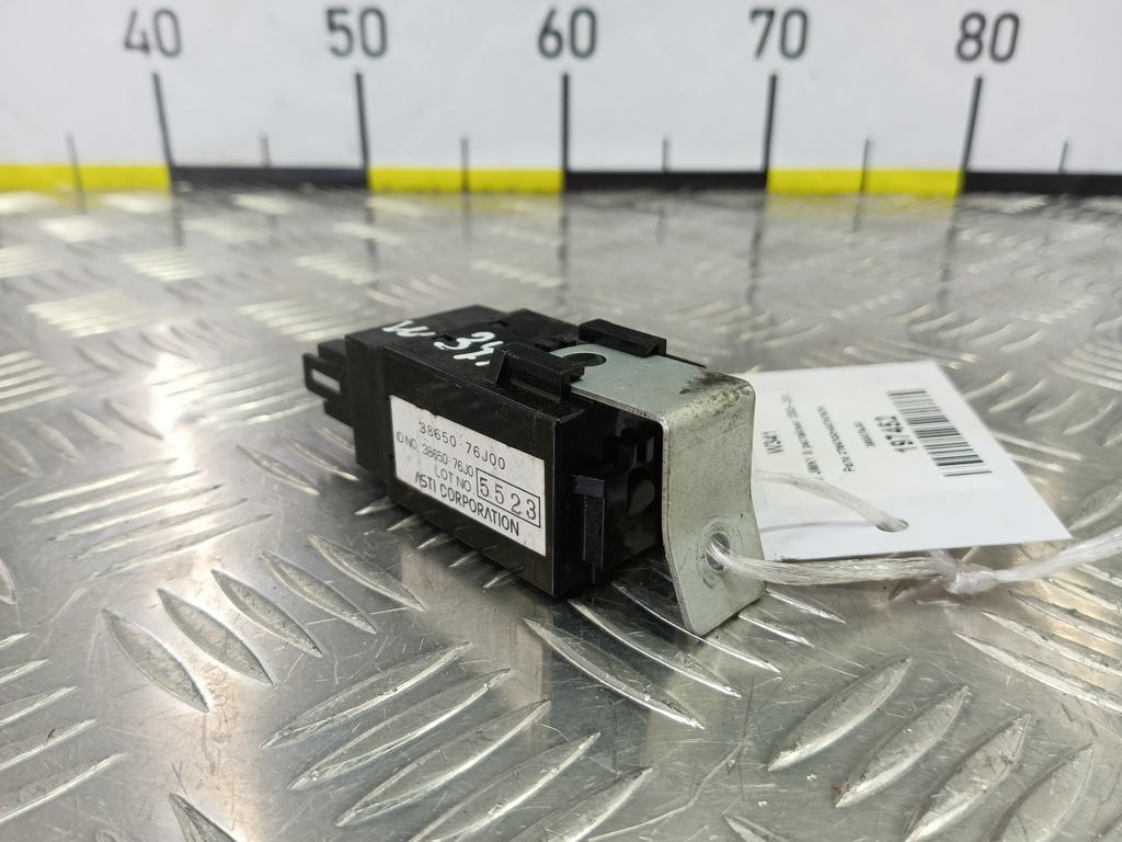 реле стеклоочистителя SUZUKI JIMNY 1.3 4WD MT (86 л.с.)Jimny  III рестайлинг (2005—2012) Внедорожник 3865076J00, 1210 рублей, Москва