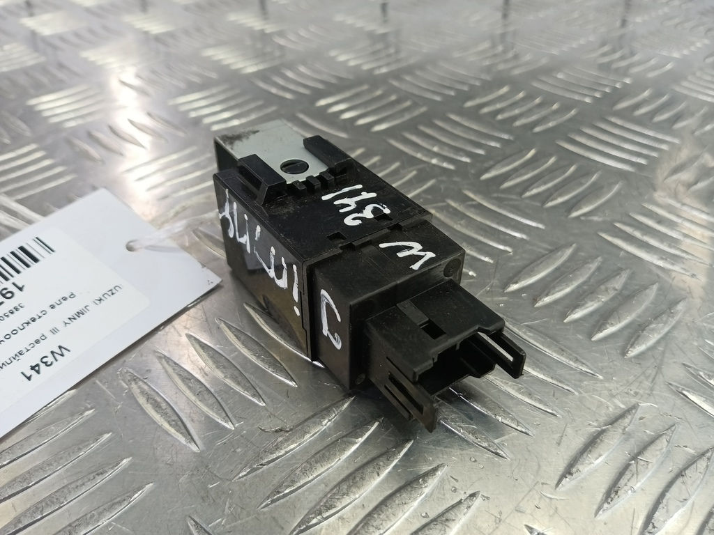 реле стеклоочистителя SUZUKI JIMNY 1.3 4WD MT (86 л.с.)Jimny  III рестайлинг (2005—2012) Внедорожник 3865076J00, 1210 рублей, Москва