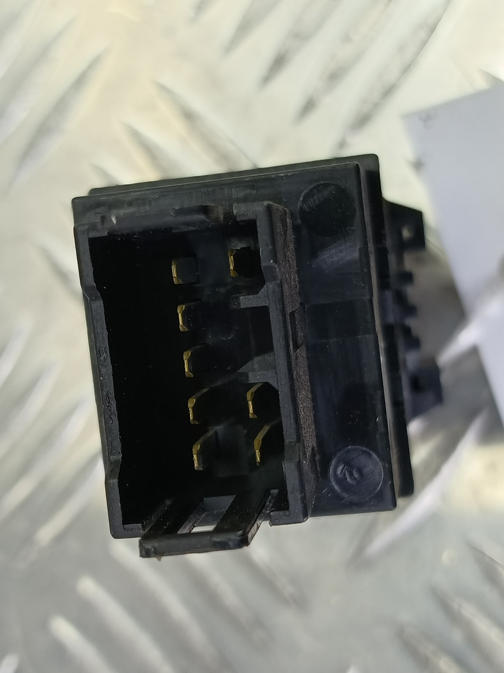 реле стеклоочистителя SUZUKI JIMNY 1.3 4WD MT (86 л.с.)Jimny  III рестайлинг (2005—2012) Внедорожник 3865076J00, 1210 рублей, Москва