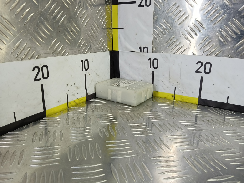 блок управления центральным замком SUZUKI SX4 1.6 MT (125 л.с.)Swift  III (2004—2011) Хетчбэк 3717179J02, 1440 рублей, Москва