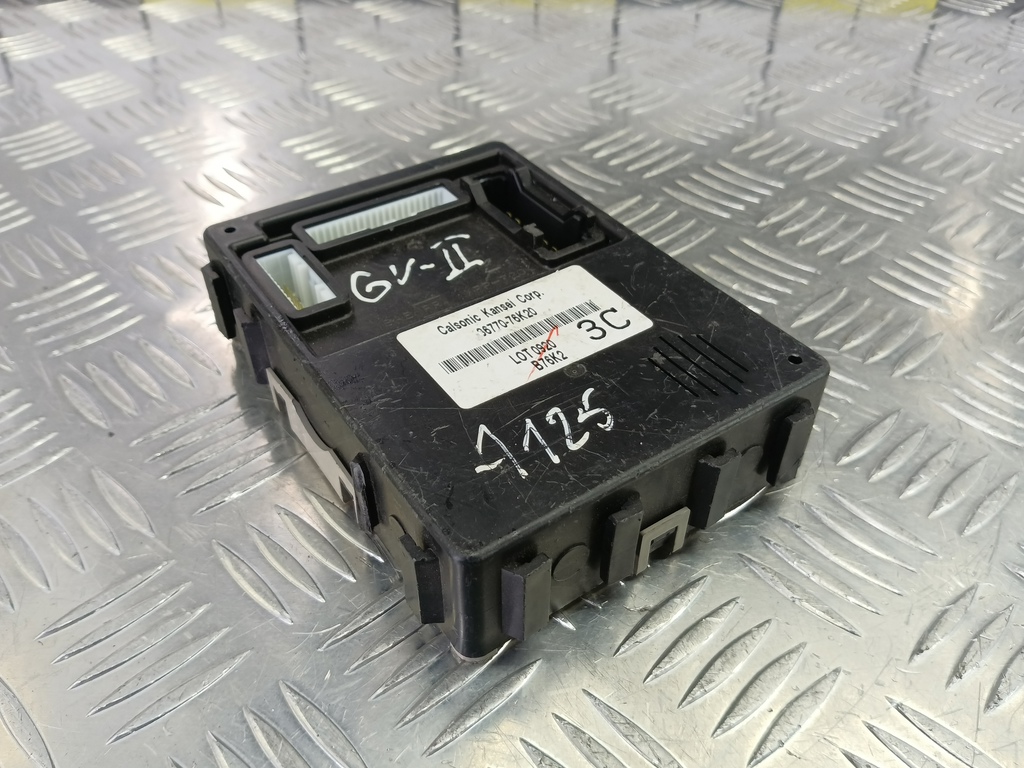 блок комфорта SUZUKI Grand Vitara 2.4 AT (169 л.с.)Grand Vitara  II рестайлинг (2008—2012) Внедорожник 36770-76K20, 1780 рублей, Москва