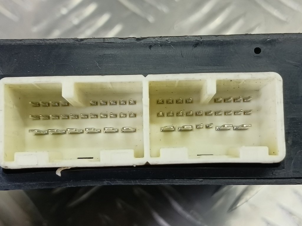 блок управления полным приводом SUZUKI JIMNY  3888576J00, 1090 рублей, Москва