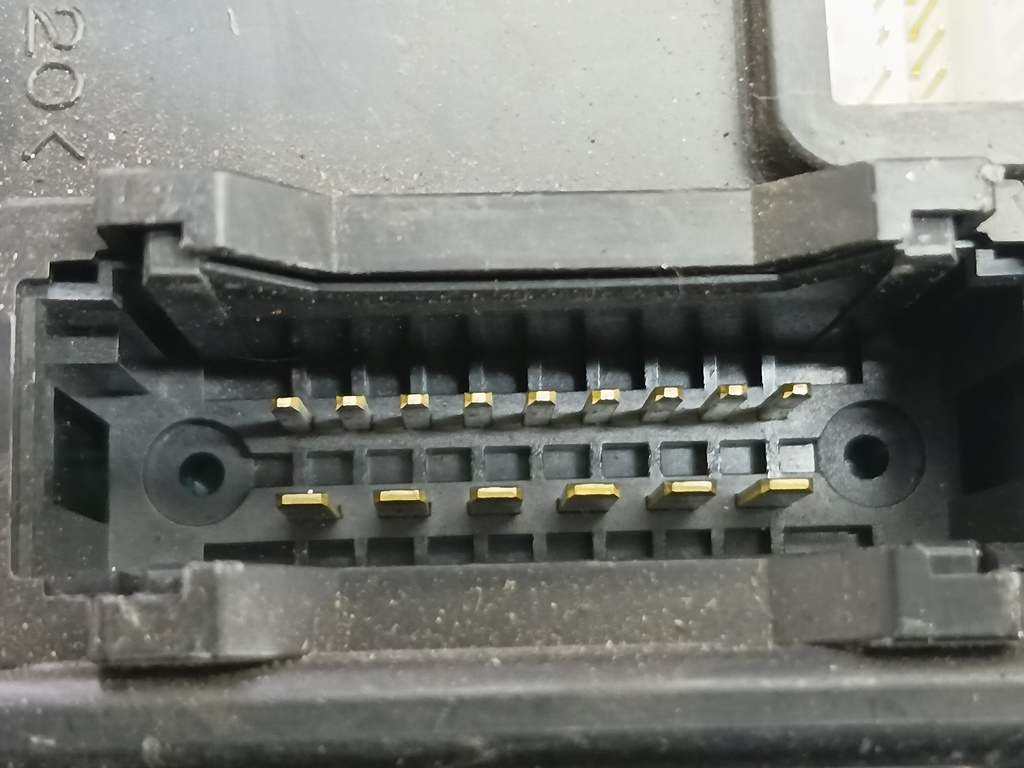 блок комфорта SUZUKI Grand Vitara 2.0 4WD MT (140 л.с.)Grand Vitara  I рестайлинг (2000—2006) Внедорожник 3677064J10, 860 рублей, Москва